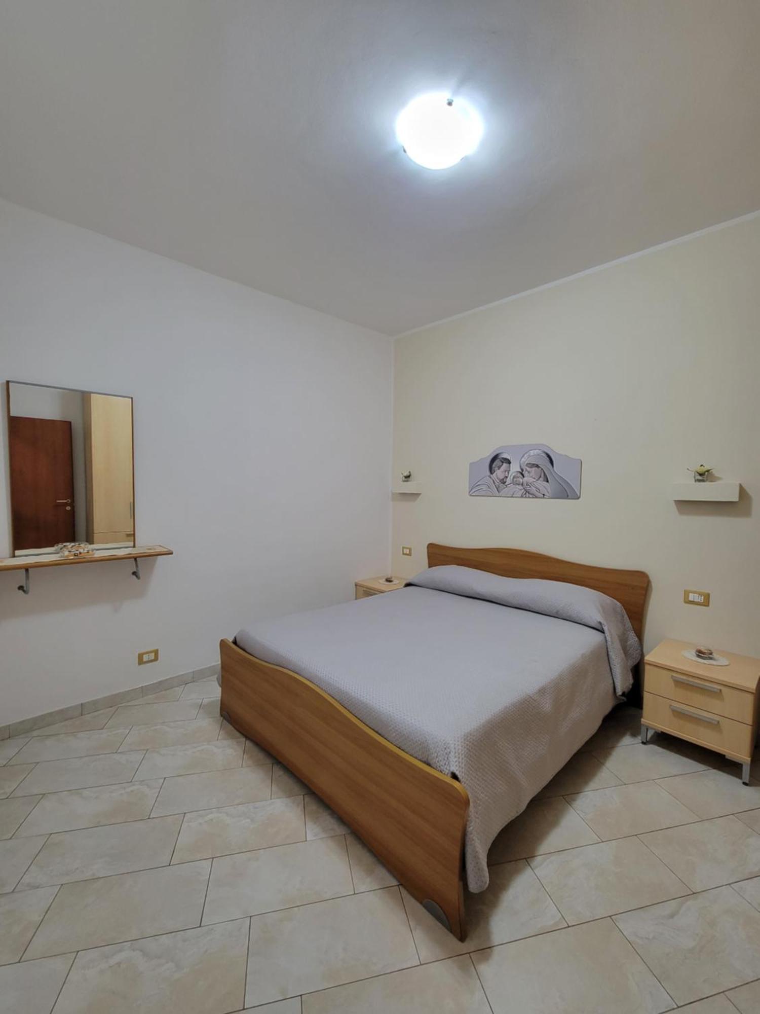 Appartamenti Vincenzo LMP Esterno foto